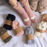 Chaussettes motif chat hiver